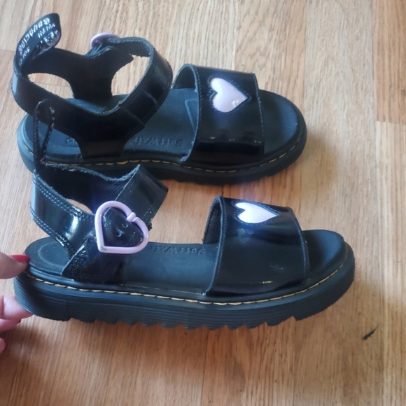 Doc Marten Marlow Heart Kids Sandals, Size 3 - Picture 2 of 6